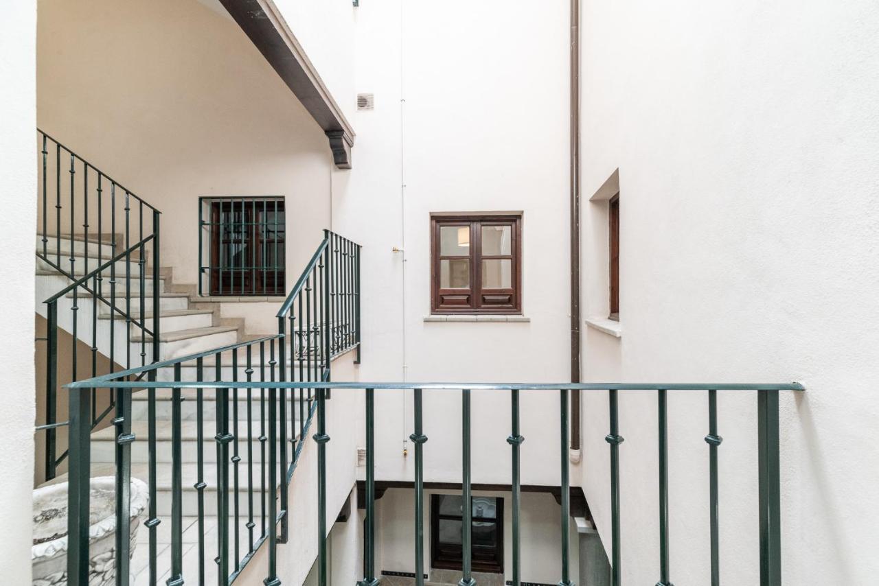 Moderno Apartamento Centro De Granada 2 Exteriér fotografie